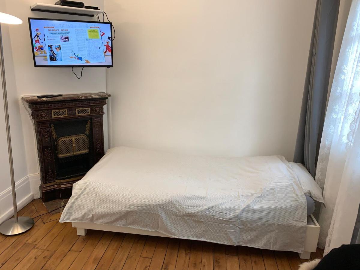 Top Apartment First Av Ternes باريس المظهر الخارجي الصورة